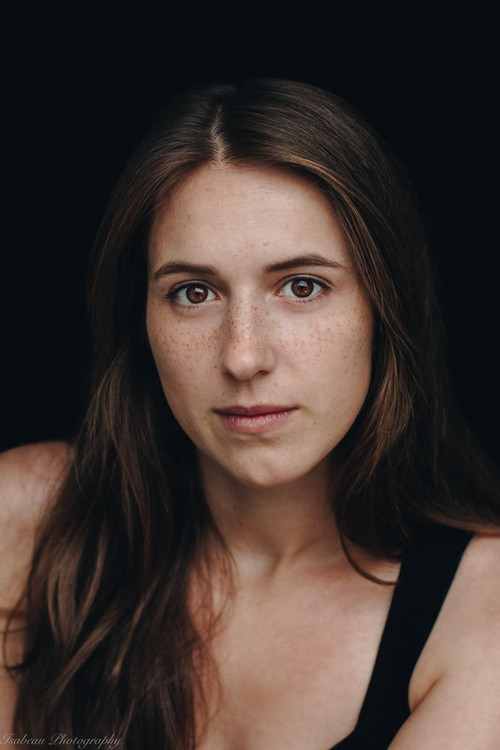 Photo of Delphin Metsers, Acting