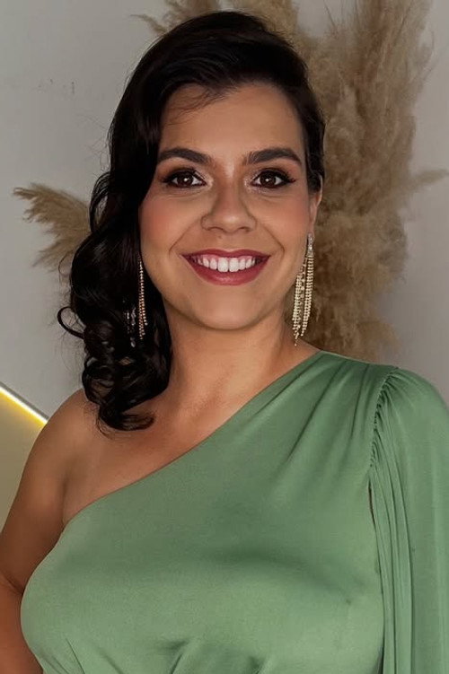 Photo of Aline Araújo, Acting