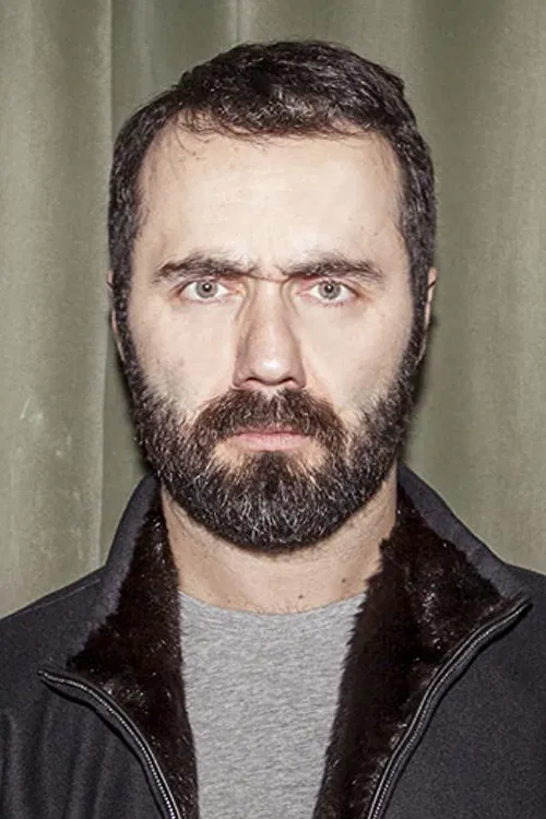 Haris Attonis profile