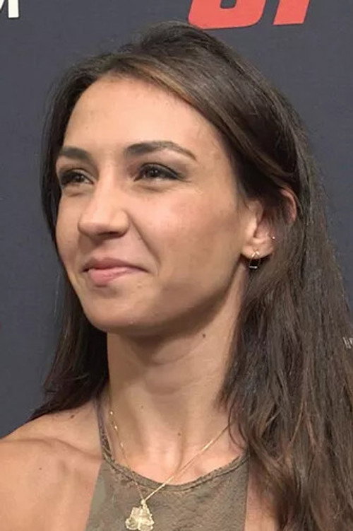 Photo of Amanda Ribas, Acting