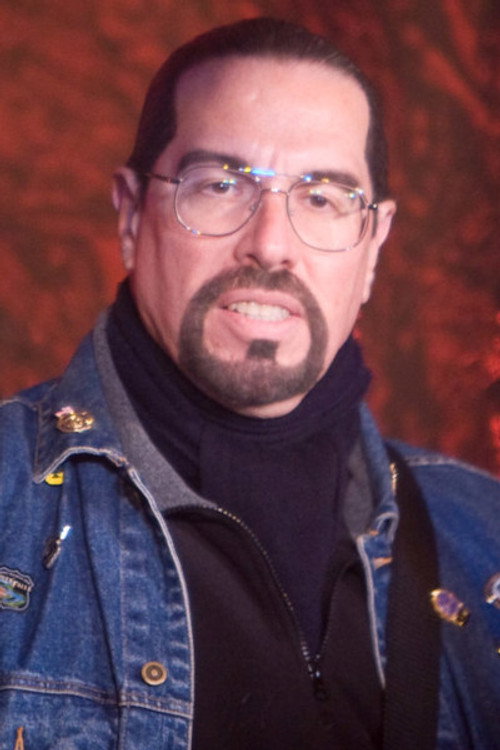 Photo of Mark Mendoza, Acting
