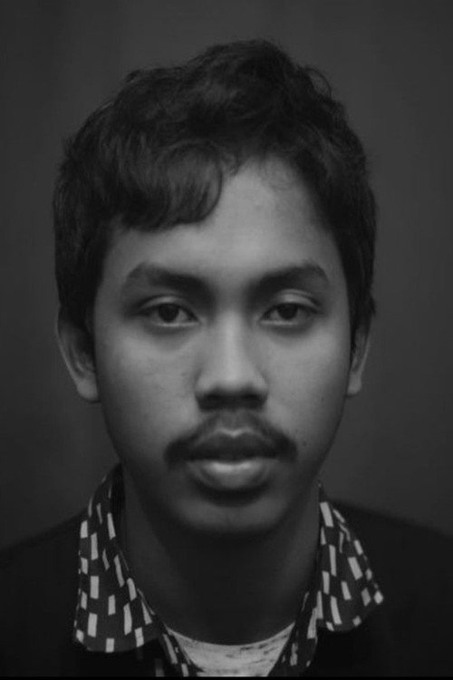 Photo of Ihza Nur Ashshiddiqie, Editing