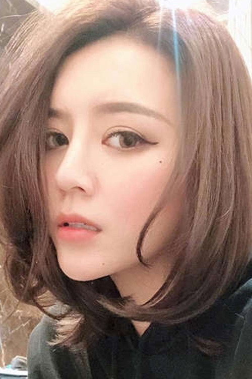 Photo of Yuni Lee, Acting
