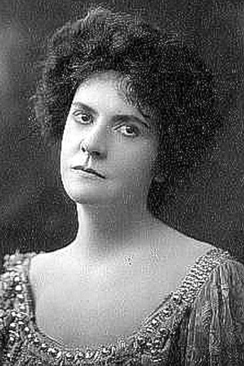 Photo of Lisle Leigh, Acting