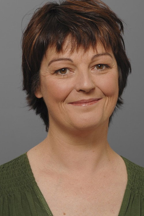 Photo of Kerynn Walsh, Acting