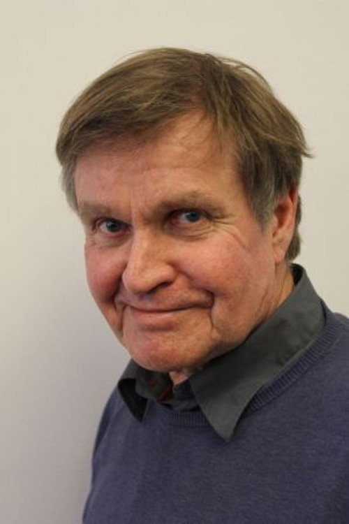 Photo of Hannu Mäkelä, Writing