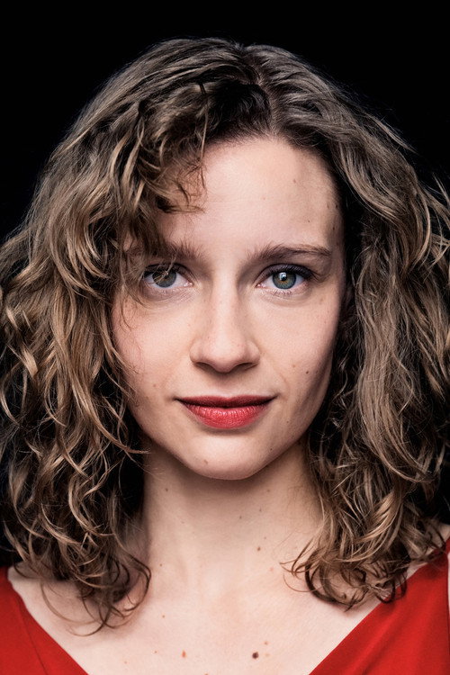Photo of Luise Hart, Acting