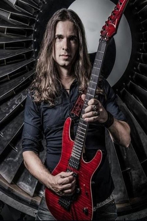 Kiko Loureiro profile