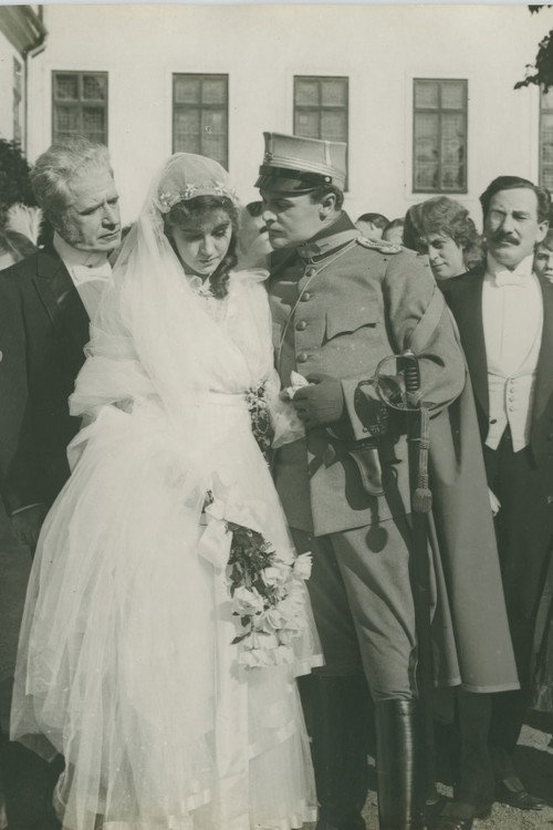 Movie poster for Love’s Wanderings (1916)