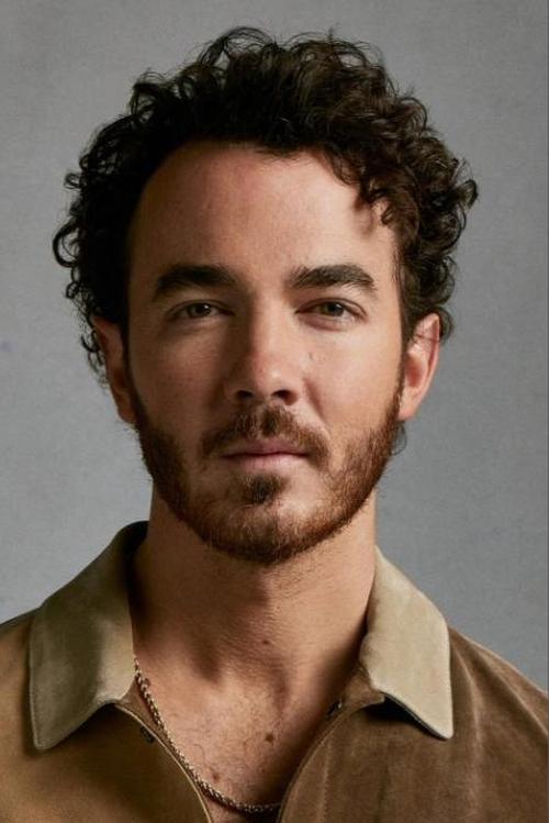 Kevin Jonas profile