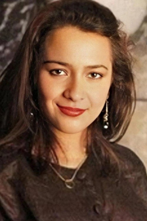 Photo of Julia Rais, Acting