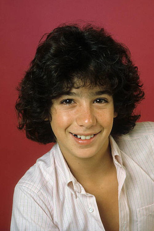 Meeno Peluce profile