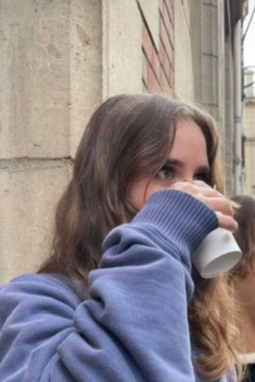Photo of Nina Amiard, Production