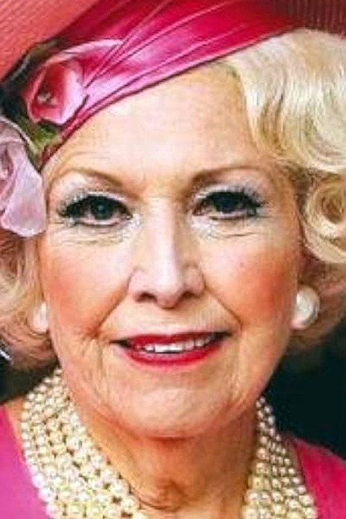 Photo of Barbara Cartland, Writing