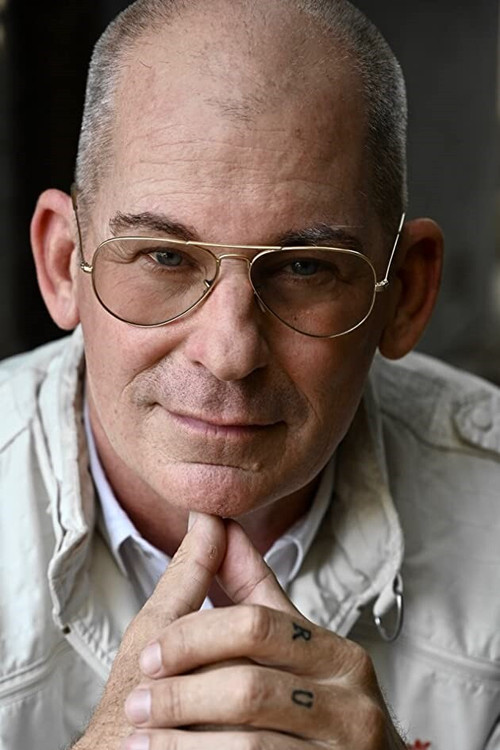 Peter Murnik profile