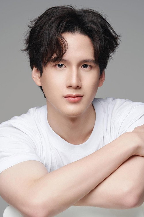 Photo of Peerawich Ploynumpol, Acting