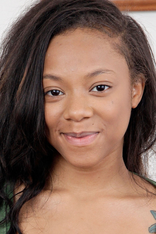 Photo of Diamond Monrow, Acting