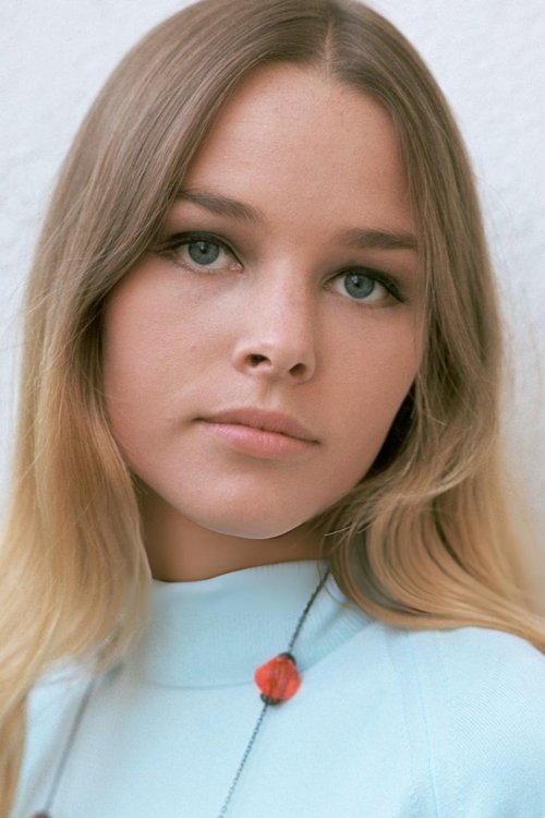 Michelle Phillips profile