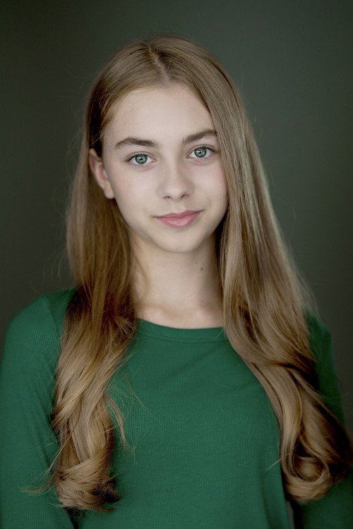 Photo of Ariella Cannon, Acting