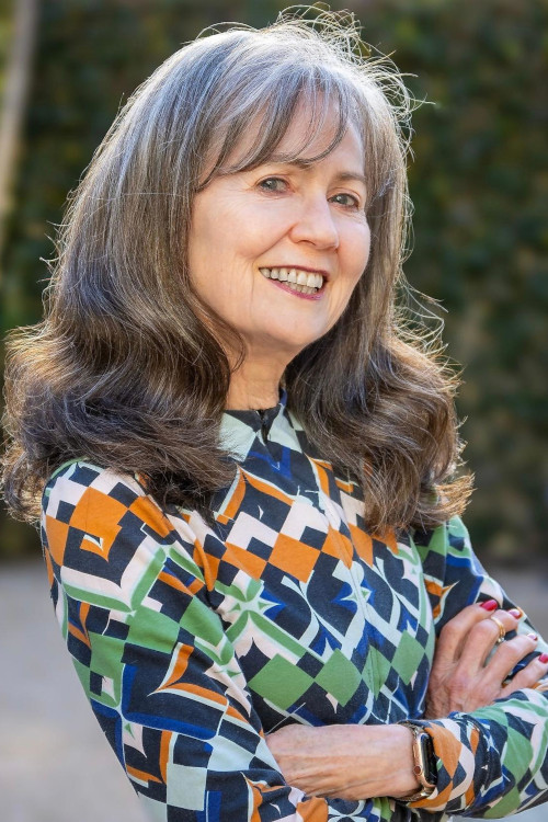 Photo of Gail Simpson, Acting
