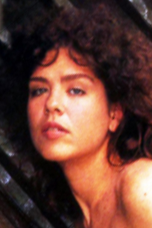 Claudia Santos profile