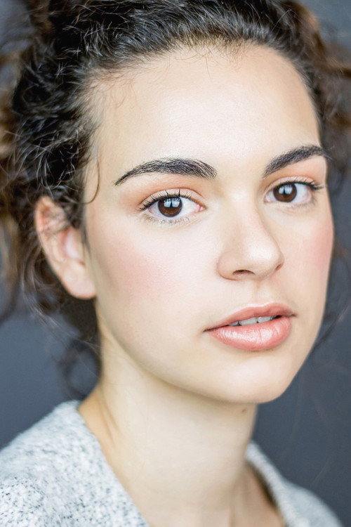 Silvia Naval profile