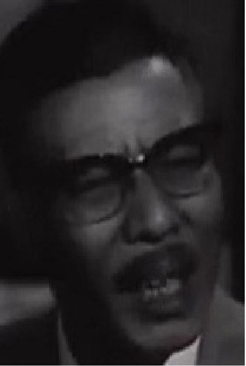Photo of Lee Tiu, Writing
