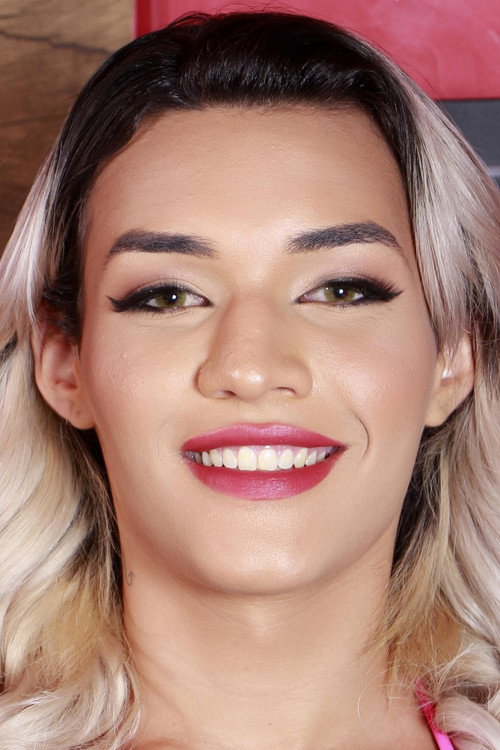 Photo of Yris Star, Acting