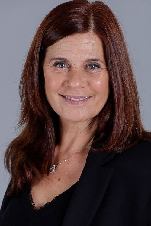 Cristina Homem de Mello profile