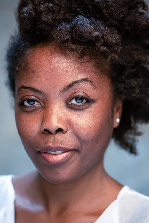 Photo of Luiana Bonfim, Acting