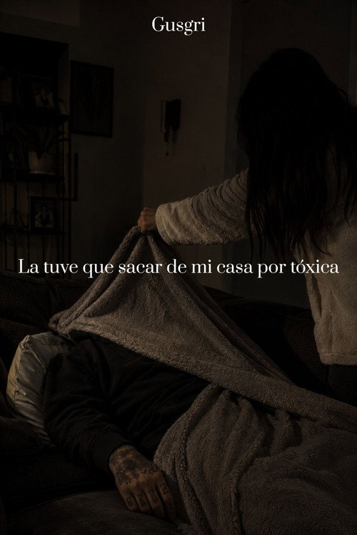 Movie poster for La tuve que sacar de mi casa por tóxica (2023)