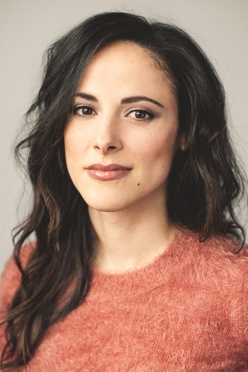 Photo of Sarah Dagenais-Hakim, Acting