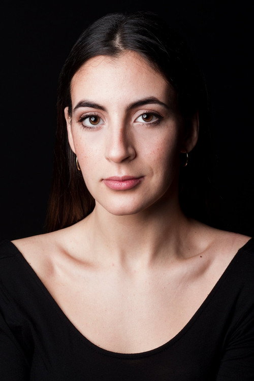 Photo of Beatriz Costa, Acting