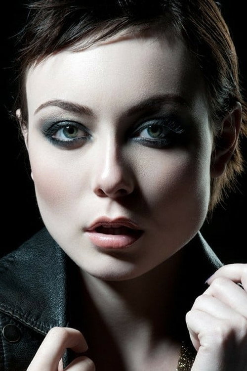Photo of Zoe Voss, Acting