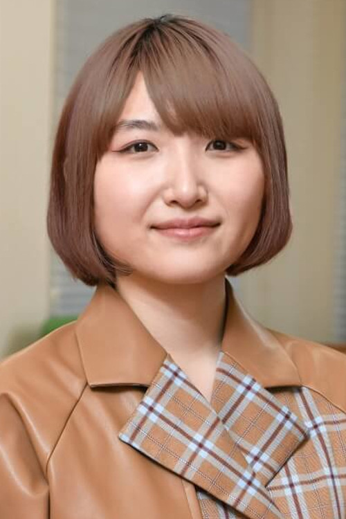 Photo of Aya Satsuki, Writing