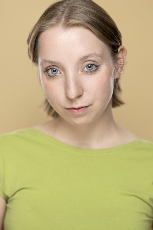 Photo of Veronica Szafoni, Acting
