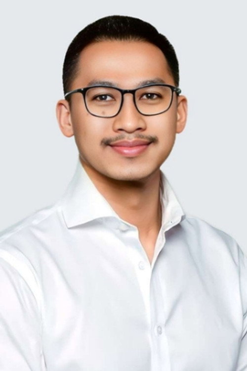 Photo of Bagas Pamungkas, Writing