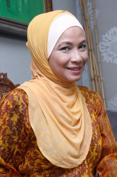 Photo of Aida Khalida, Acting