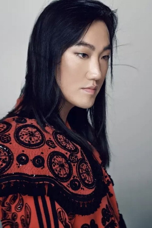 Photo of Xiao Ji Xiang Tian, Writing