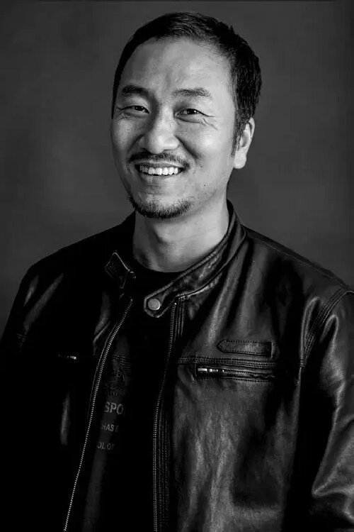 Photo of Yi Shi, Acting