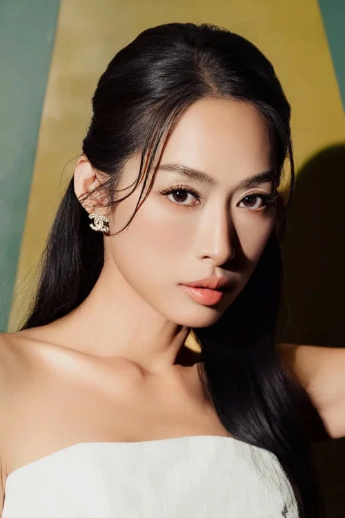 Photo of Quỳnh Thy, Acting