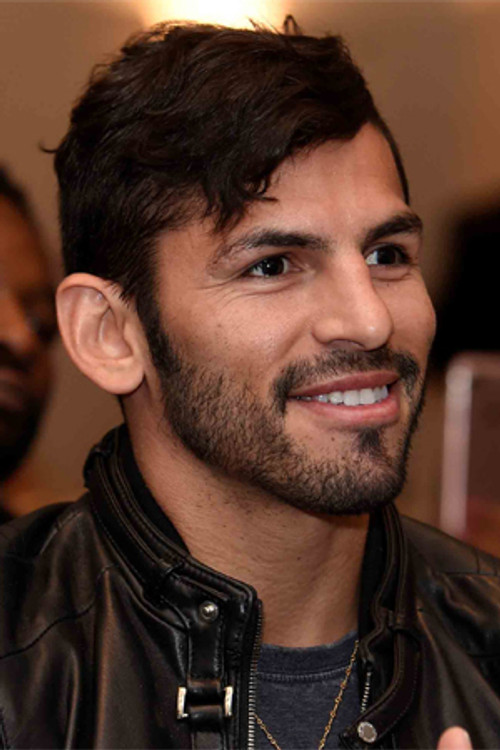 Photo of Jorge Linares, Acting