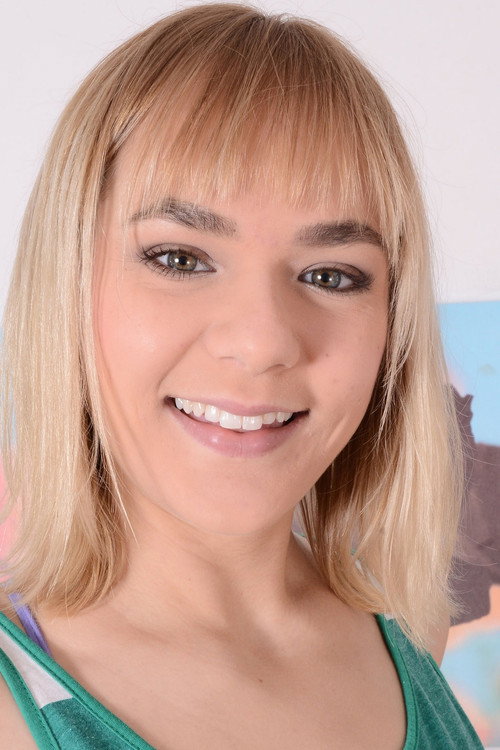 Photo of Rebecca Vanguard, Acting