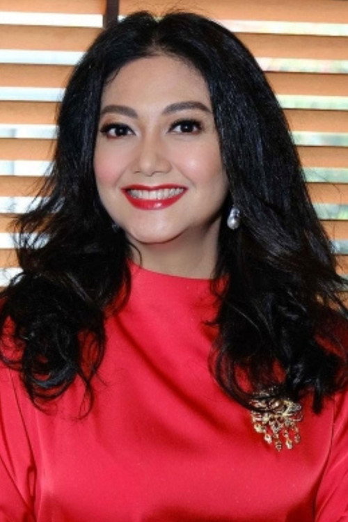 Photo of Bella Saphira, Acting