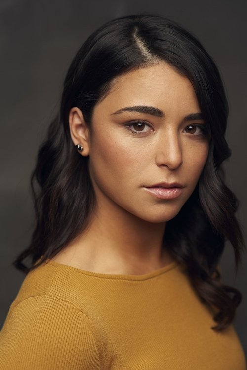 Photo of Nicole Muñoz, Acting
