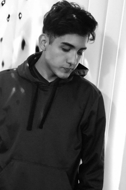 Photo of Alexis Adrián, Acting