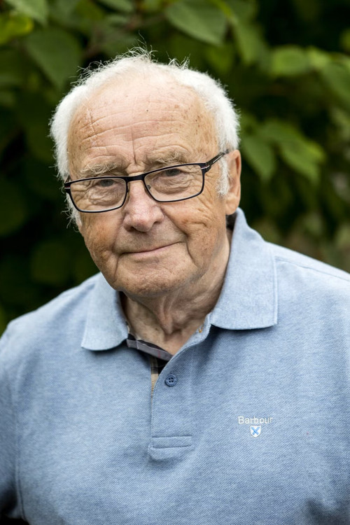 Photo of Kjell-Olof Feldt, Acting
