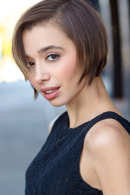 Photo of Emma Caymares, Acting