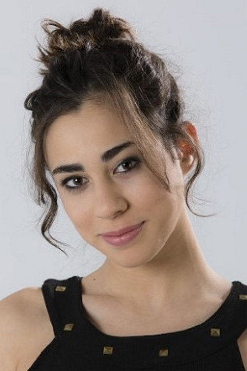 Photo of Aina Quiñones, Acting