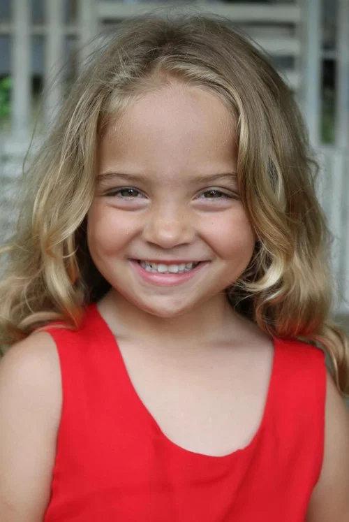 Photo of Chloe & Sophia Garcia-Frizzi, Acting